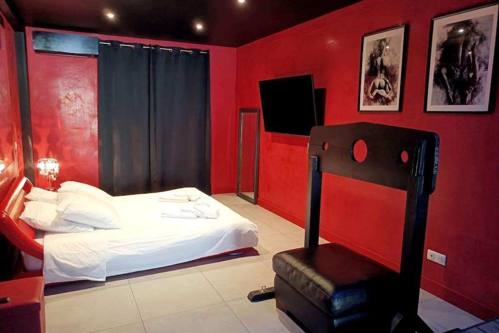 Appartement Balneo Et Sauna Prives The Red Room Mauguio Exteriér fotografie